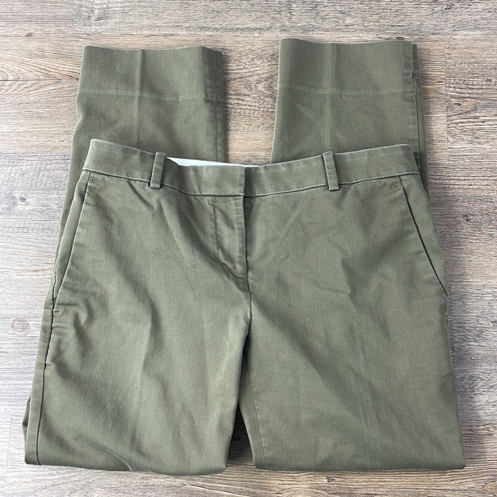 Ann Taylor Women’s The Straight Pant, Green, size 0